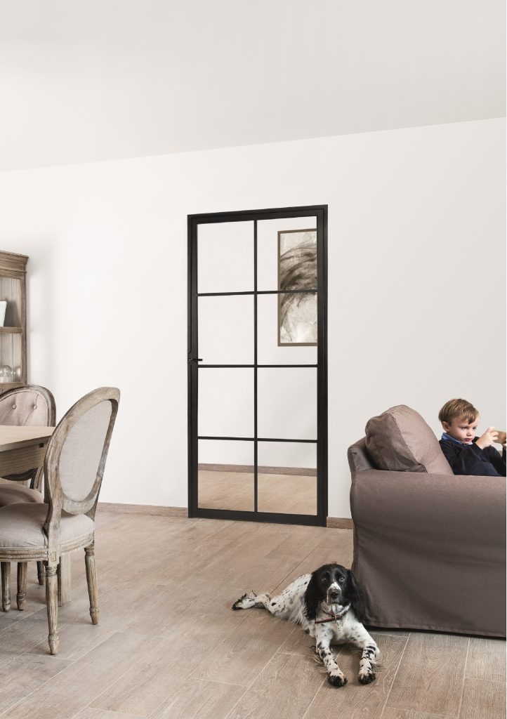steelit_01-722x1024